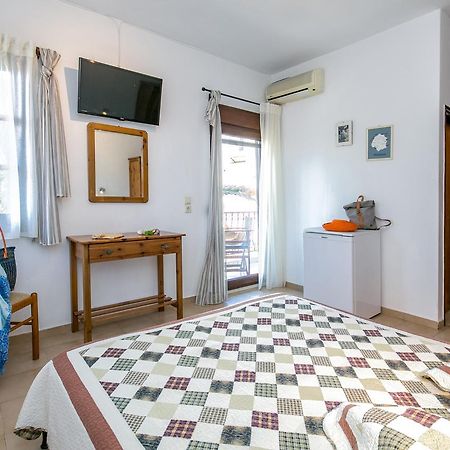 Pension Aldebaran Hotel Potos Bagian luar foto