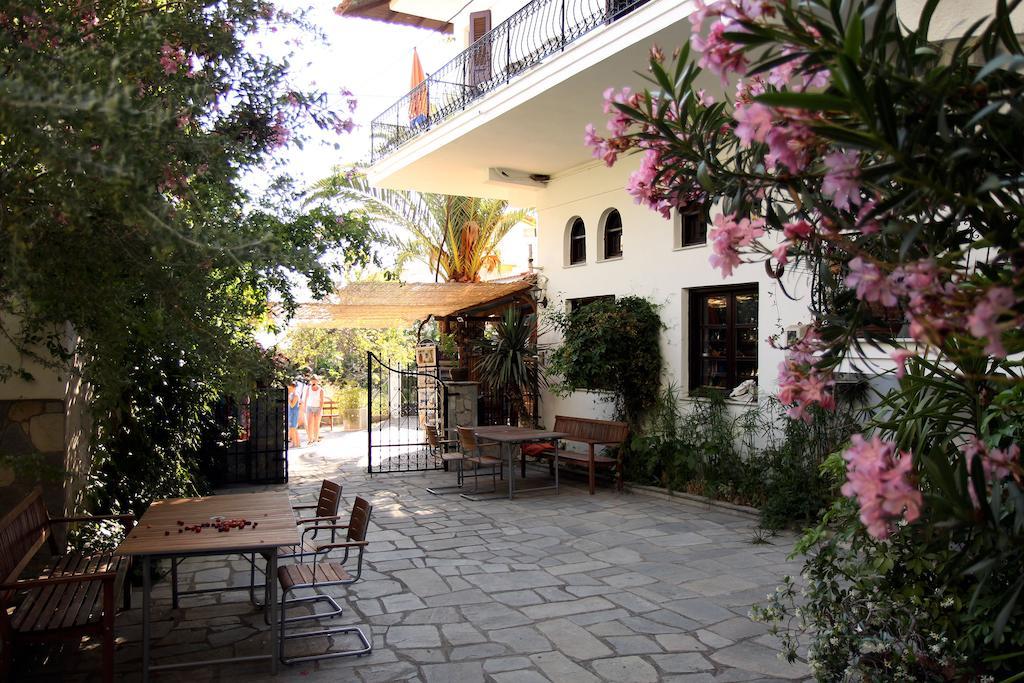 Pension Aldebaran Hotel Potos Bagian luar foto