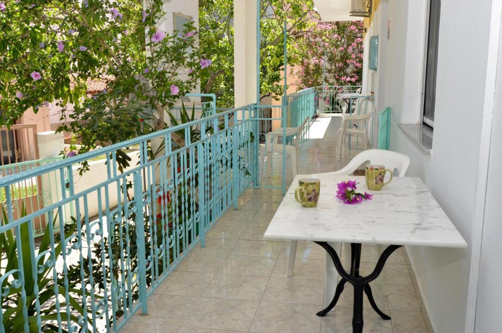 Pension Aldebaran Hotel Potos Bagian luar foto
