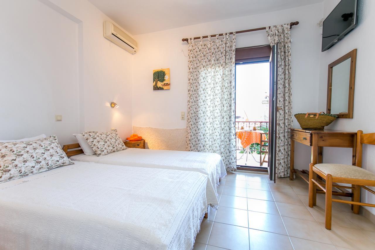 Pension Aldebaran Hotel Potos Bagian luar foto