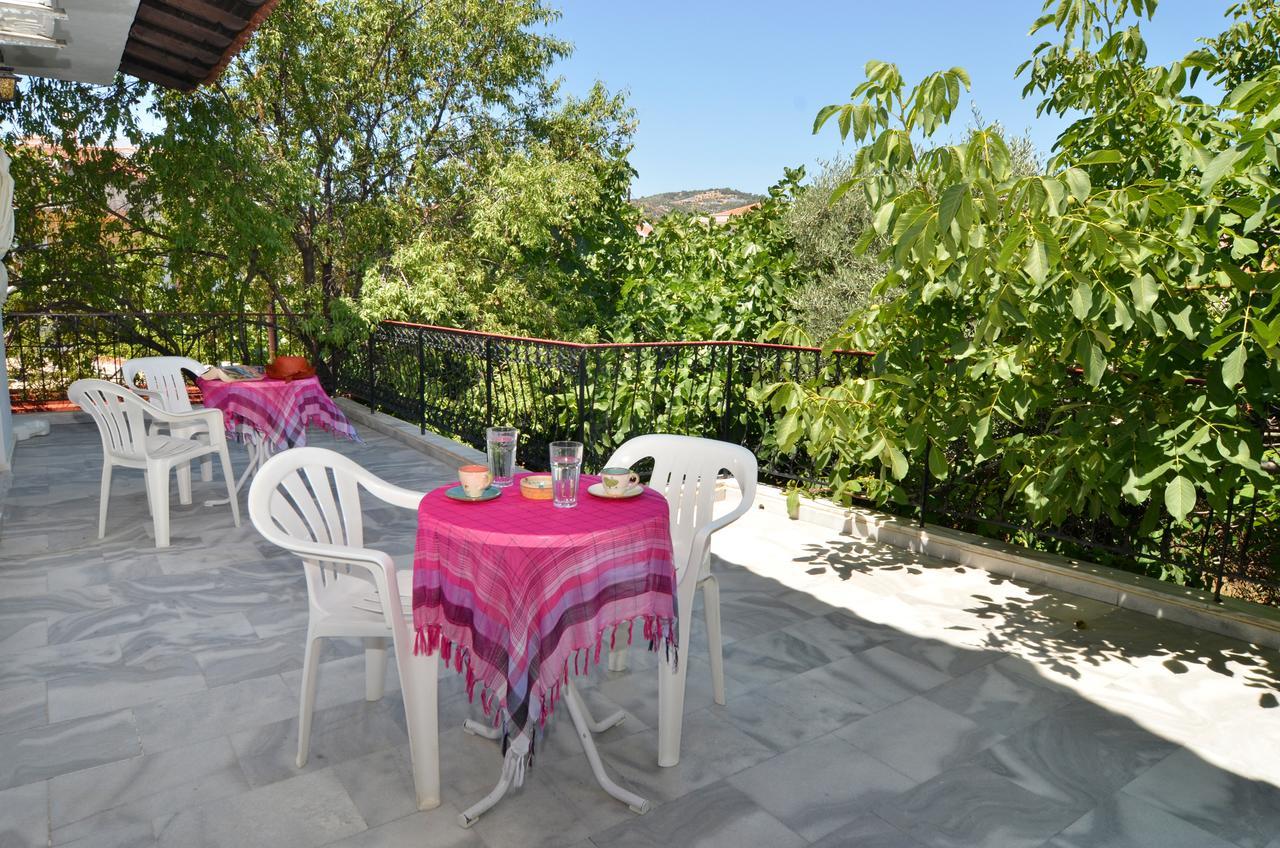 Pension Aldebaran Hotel Potos Bagian luar foto